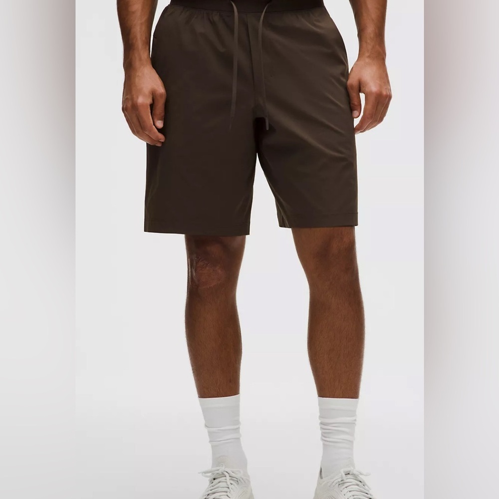 🤍lululemon athletica  Men's Athletic Shorts🤍🤍color cream!! - Picture 2 of 14